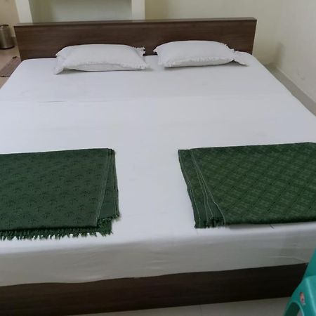 Bssk Comforts Inn Tiruchirappalli Esterno foto
